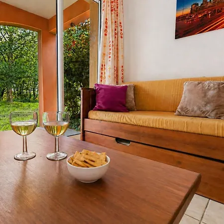 Apartman T3 Chaleureux Avec Terrasse, Piscine Et Parking Prayssac